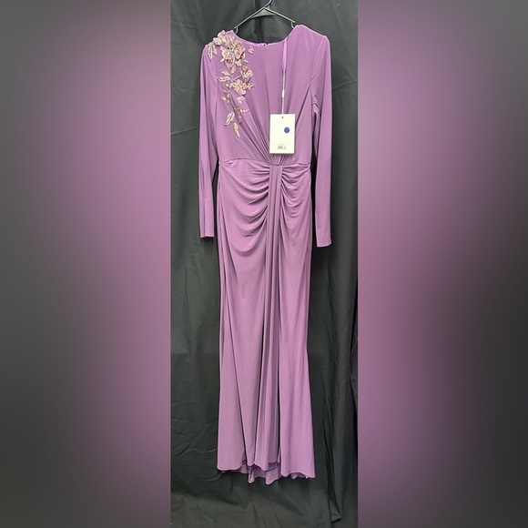 MAC DUGGAL 42106 NWT Jersey High Neck Long Sleeve Embellished Gown - Picture 4 of 6